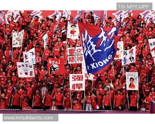 今晚东北联迎战泰坦期待一场激烈对决球迷热情高涨助威助力球队争胜