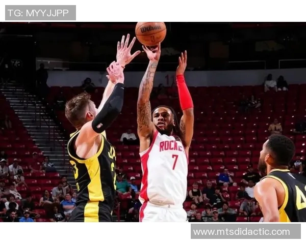 2019年火箭对爵士全场精彩回放重温比赛瞬间与精彩时刻